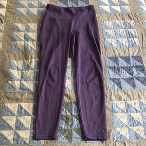 Old Navy Active purple high rise pocket leggings size medium